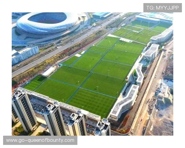 大连青训基地开通外汇兑换和ATM金融服务,配备85辆调度车 大连青训基地开通外汇兑换和ATM金融服务,配备85辆调度车